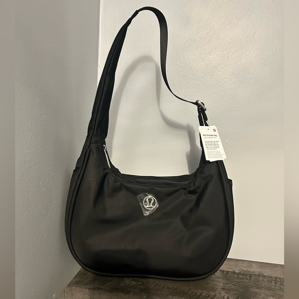 Lululemon Mini Shoulder Bag 4L